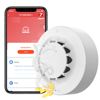 Bon prix Zigbee Sensor de fumée intelligent Alarme Tuya90 dB Alarme incendie Système de sécurité à domicile Détecteur d'incendie en ligne